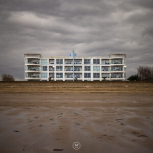 Skylodge at Low Tide, Minehead